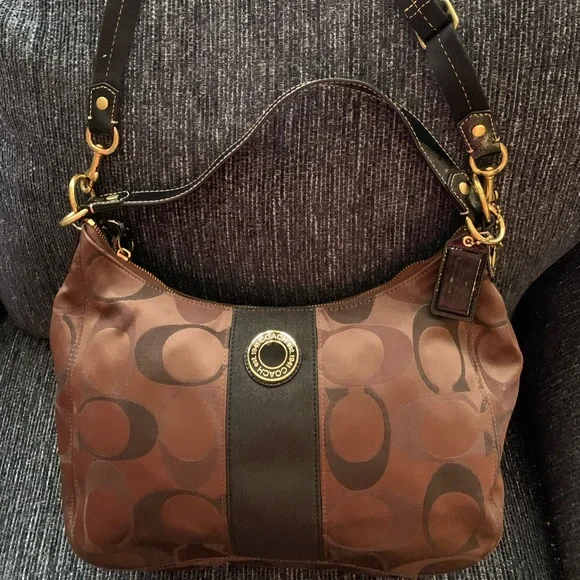 Coach | Bags | Vintage Coach G294f2042 Signature Hobo | Poshmark